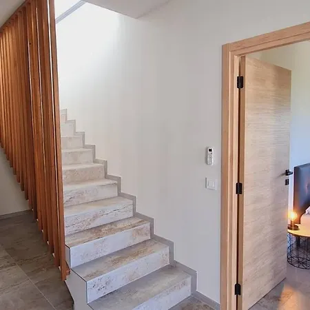 Florida, 8 Pers, Vue Montagne, 350 M A Pieds